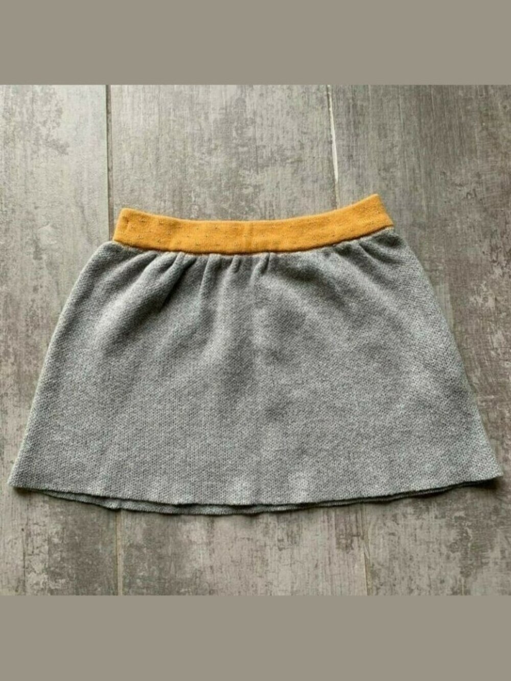 Baby Toddler Girls Gray Sweater Skirt Strech Los Angeles Boutique NEW Size 3T